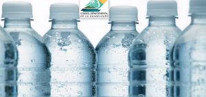 Guadeloupe. Travaux du plan de secours en eau potable : 5 000 bouteilles d’eau livrées aux Saintes